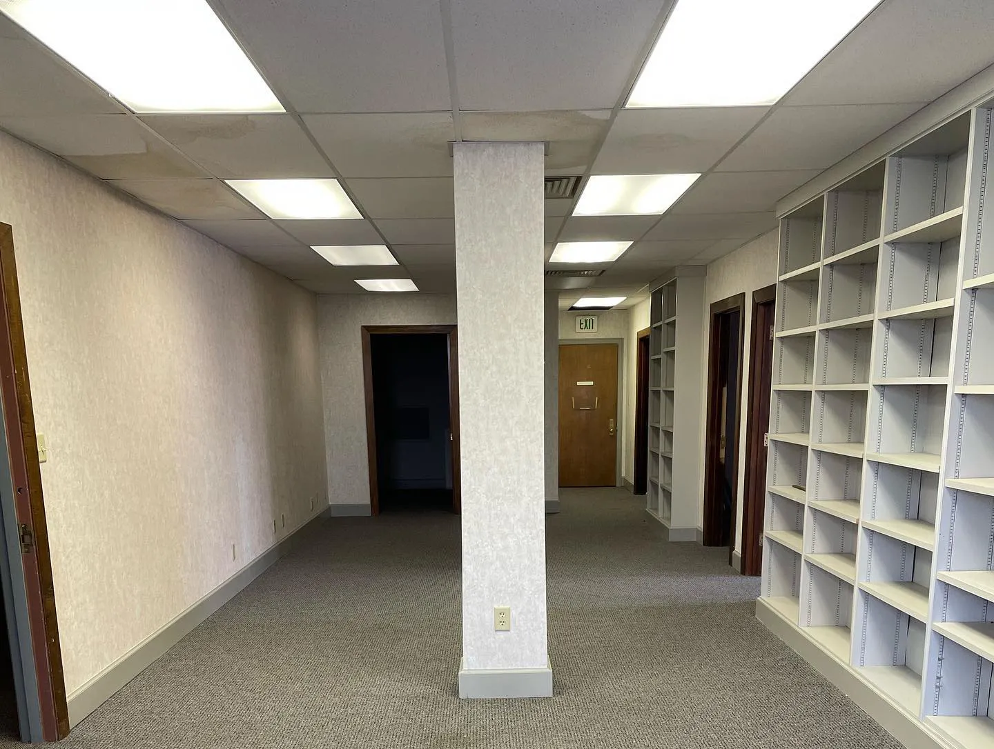 Premium office suites